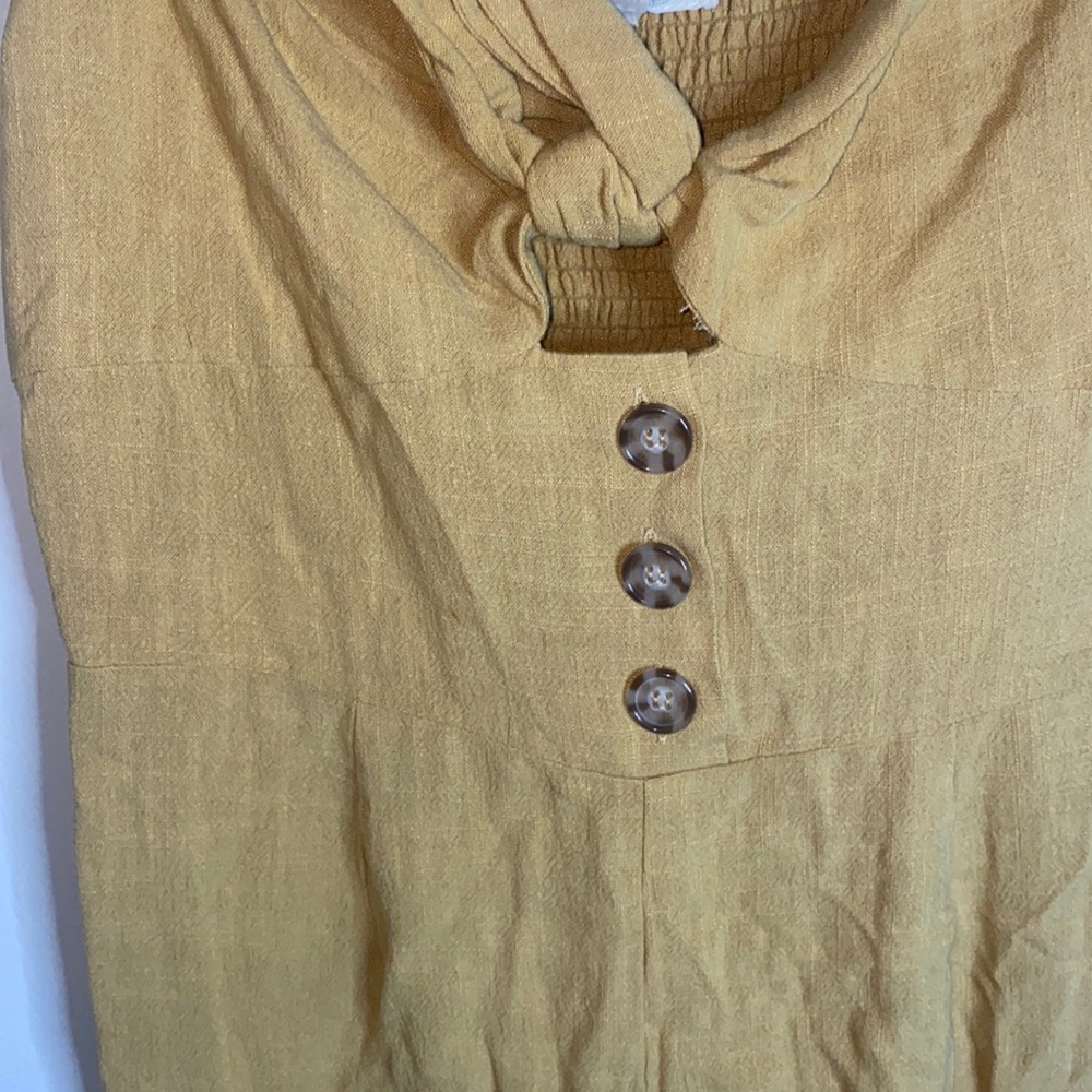 🪿Adorable Mustard Yellow romper! - Picture 4 of 11